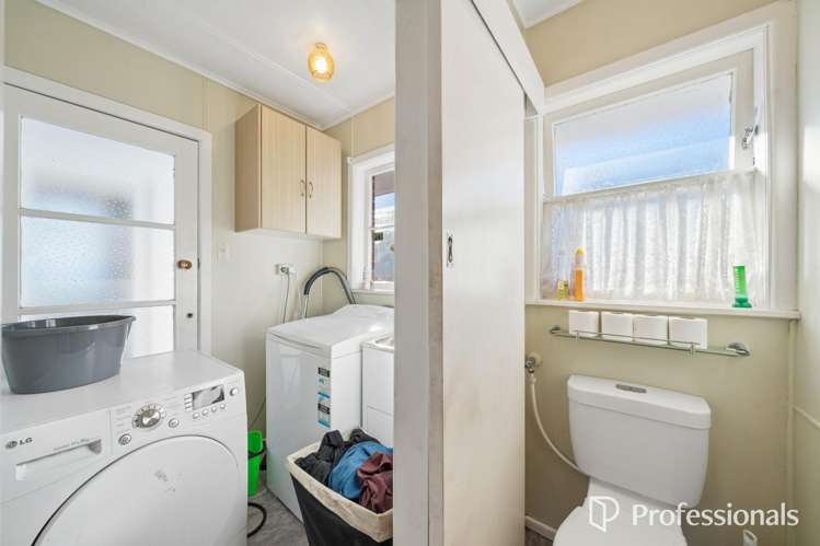 38 Russell Road Wainuiomata_18