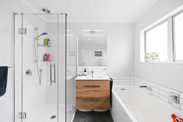 1 Birch Hill Place Dinsdale_10