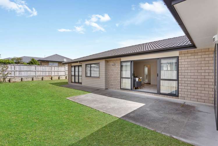 56 Turnberry Drive Wattle Downs_5