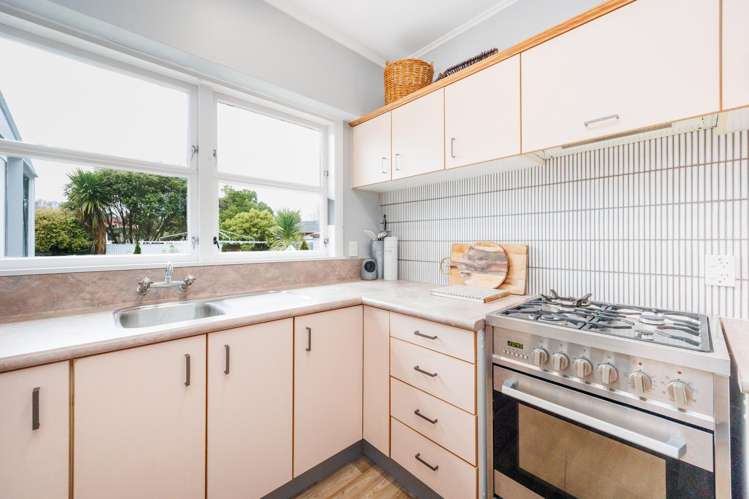 10 Nairn Crescent Awapuni_1