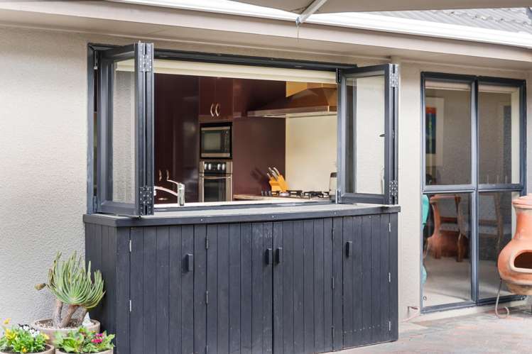 8 Kallaroo Place Botany Downs_4