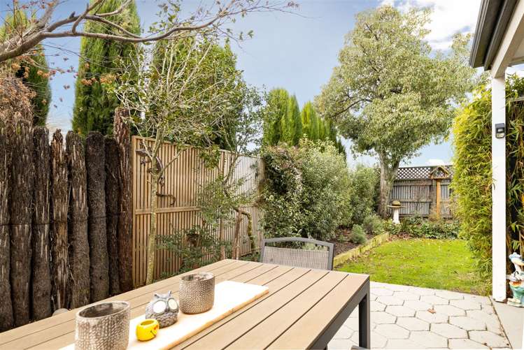 2 Bank Street Springlands_11