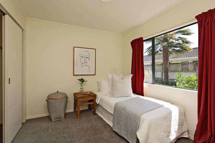 207 Knight Street Hastings_6