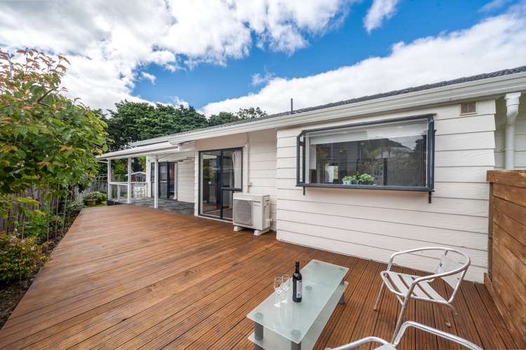 14 Hakea Place Totara Heights_32