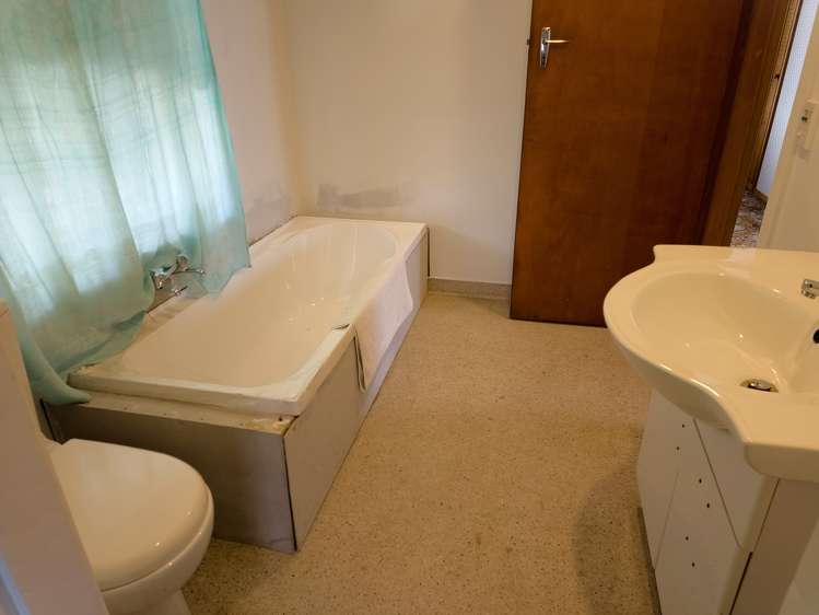 121 Shakespeare Street Greymouth_19