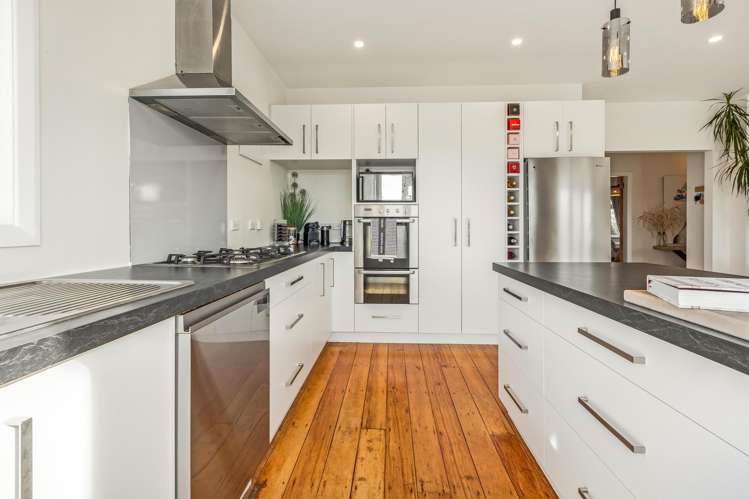 35 Tirangi Road Rongotai_4