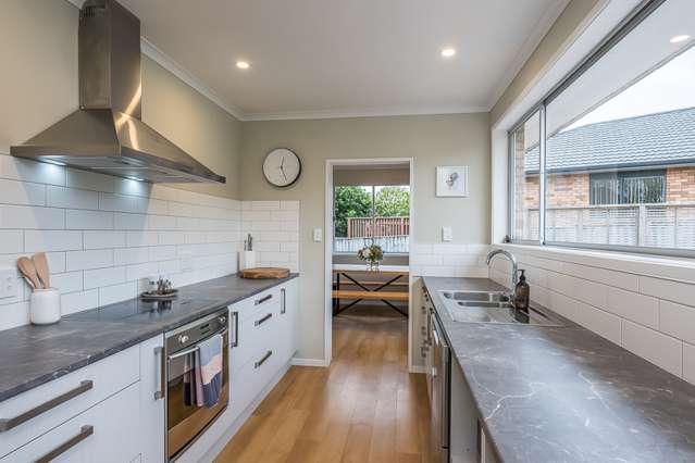 26a Seddon Street Waikanae_1