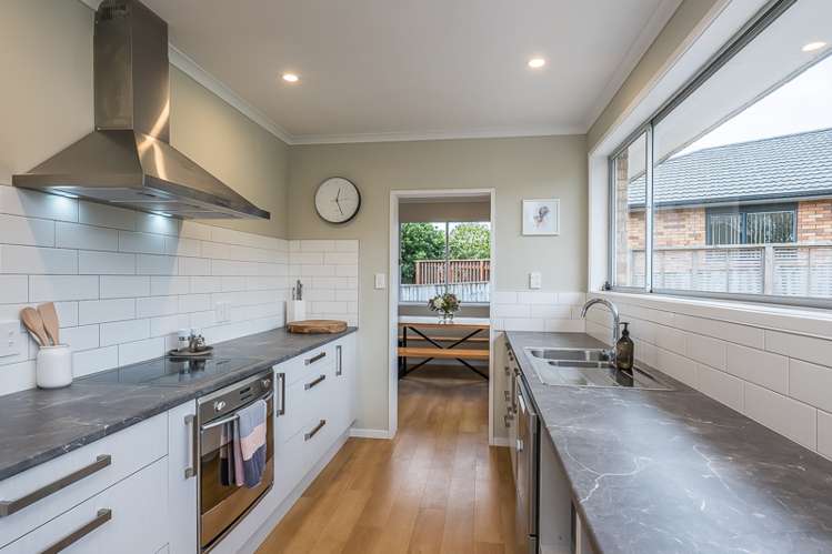 26a Seddon Street Waikanae_1