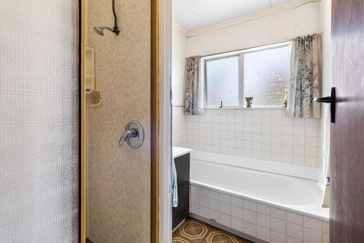 28d Paritutu Road Spotswood_13