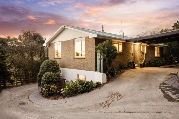 44 and 58 Hilton Road Highcliff_27