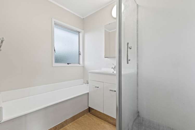 34 Lendenfeld Drive Papatoetoe_13