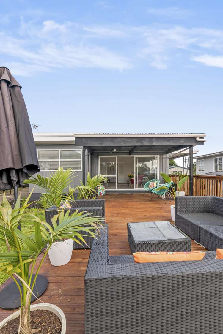28 Ridgemount Rise Mangere Bridge_19