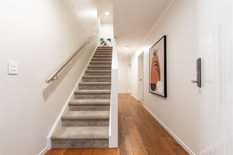 121A Owairaka Avenue Mount Albert_32