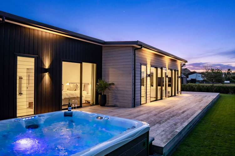 35 William Gilbert Drive_0