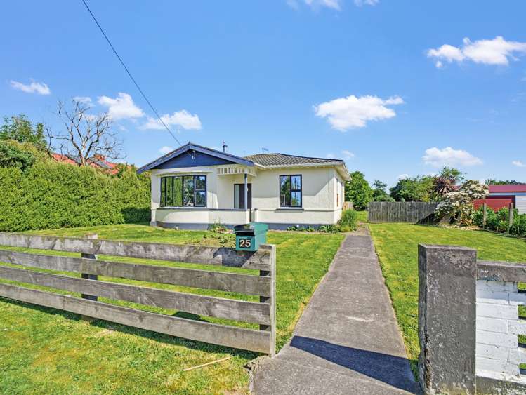 25 Oakland Street Mataura_22