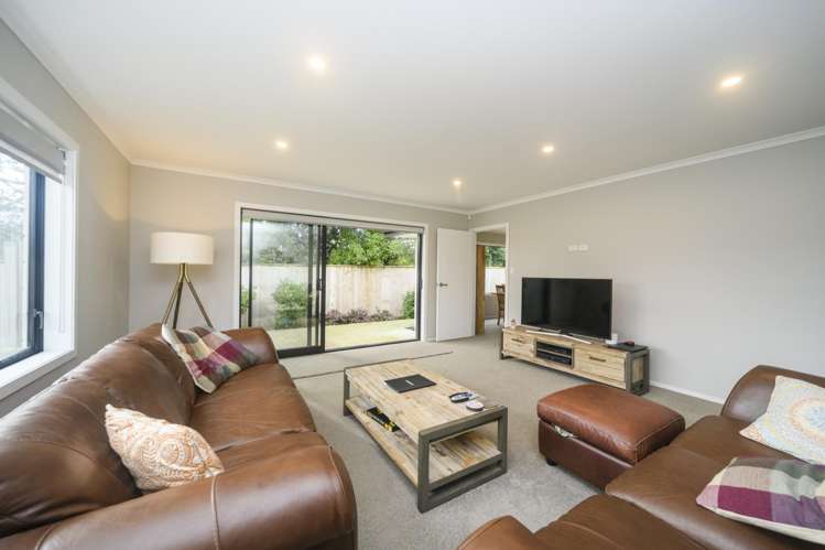 96 Pharazyn Street Feilding_3