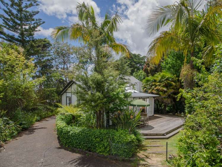 105 Takahe Road Titirangi_2