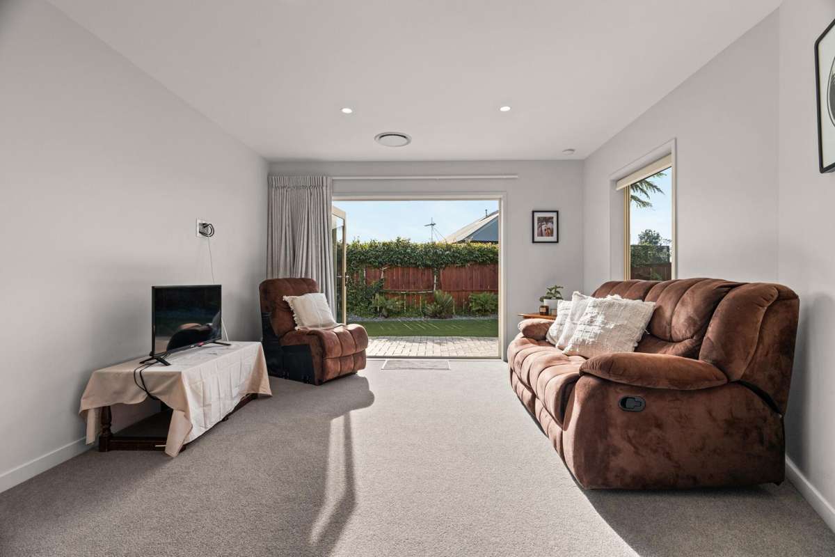 2 Aranui Drive_5