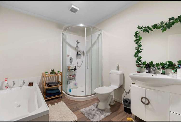 1/322 West Coast Road Glen Eden_10
