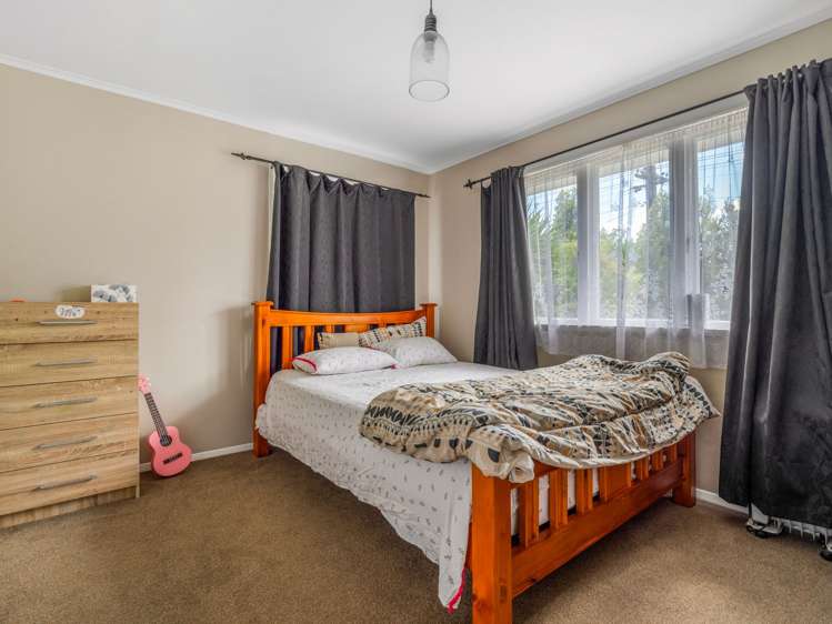 135 Clevedon Road Papakura_21