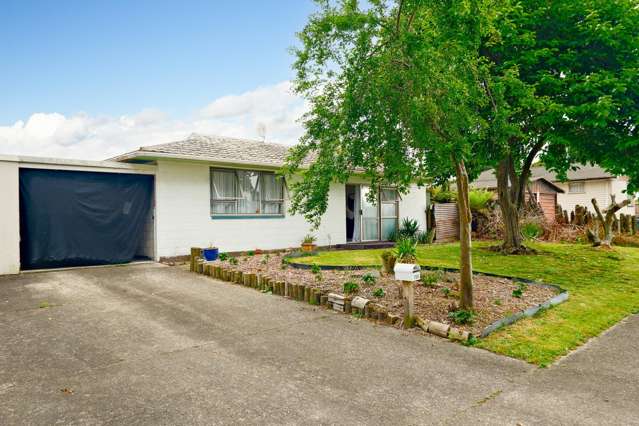 Tidy Affordable Home or Investment $169K