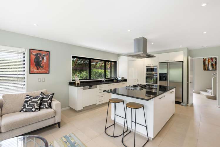 8 Loreto Heights Remuera_6