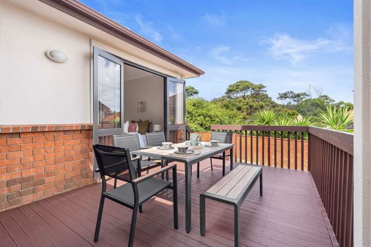 28 Greenbough Lane Greenhithe_12