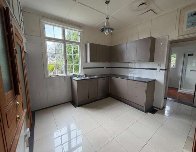 198 Greenlane West Road 1677_3