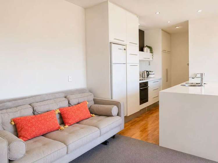 510/2 Beach Road_1