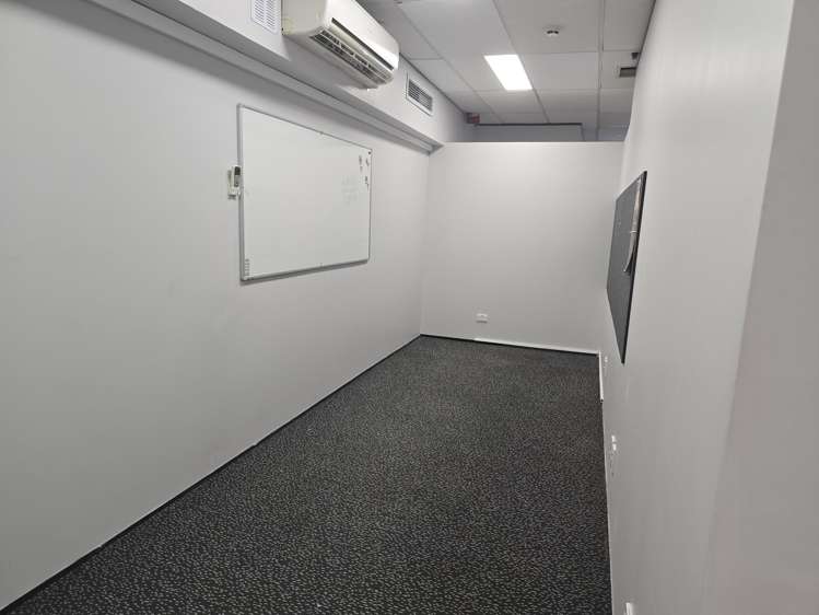 184 Great South Road Manurewa_9