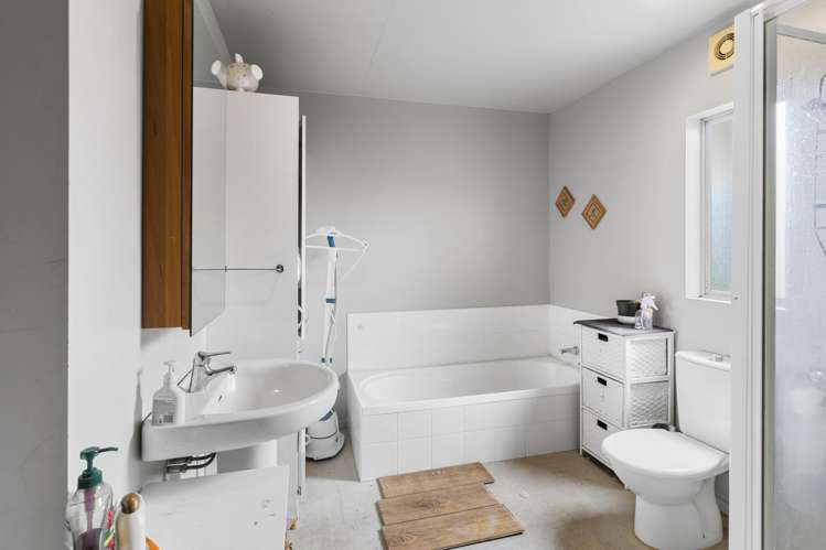 50b Arawa Street New Lynn_8