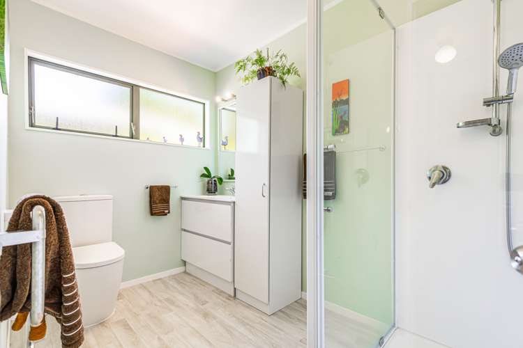 2 Kahikatea Place Ranui_14