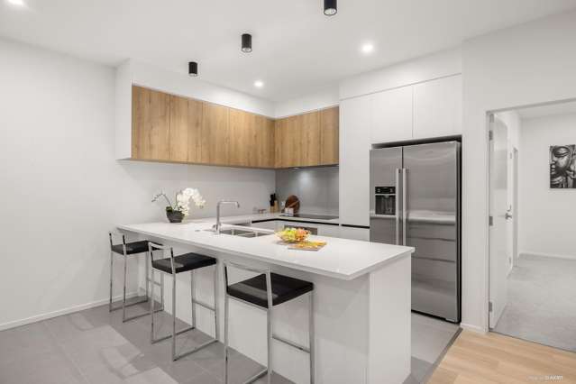 296A East Coast Road Forrest Hill_1