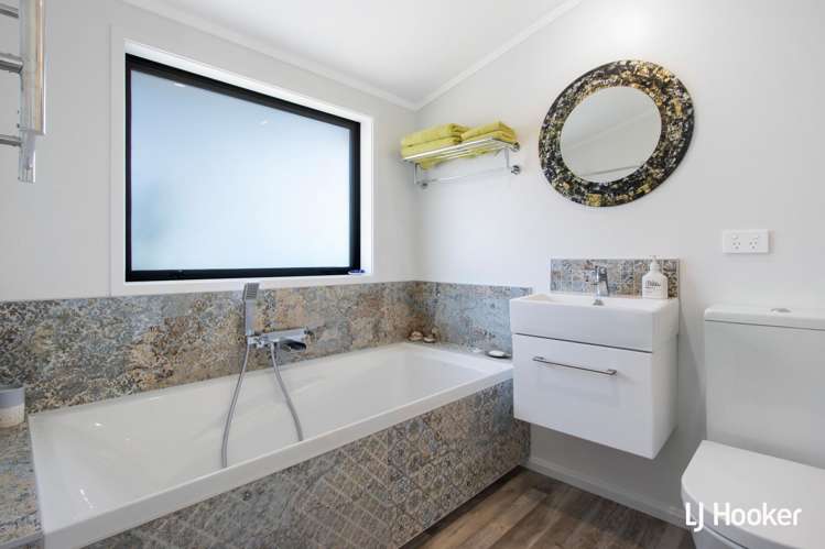 102 Dillon Street Waihi Beach_11