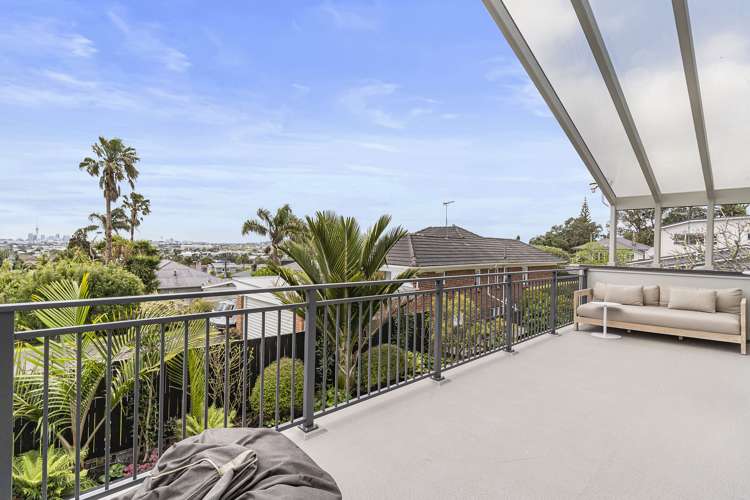 10 Sadgrove Terrace Mount Albert_6