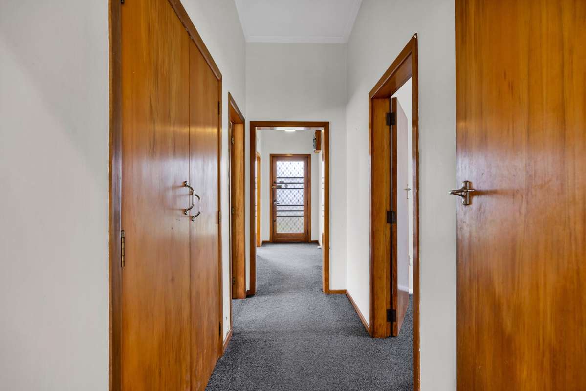 66 Cloten Road_3