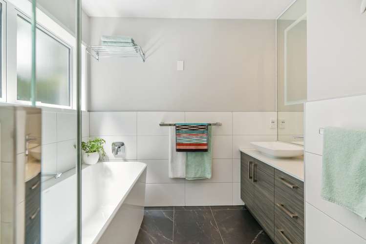 3/8 Marua Road Ellerslie_7