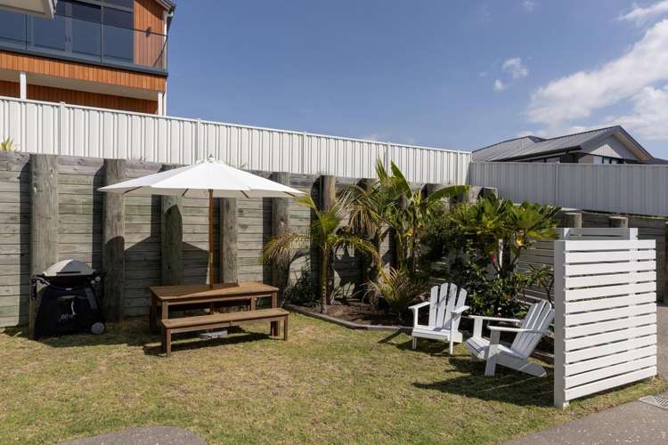 60 Pacific Parade Coastlands_21