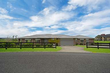 9 MCLACHLAN WAY_1