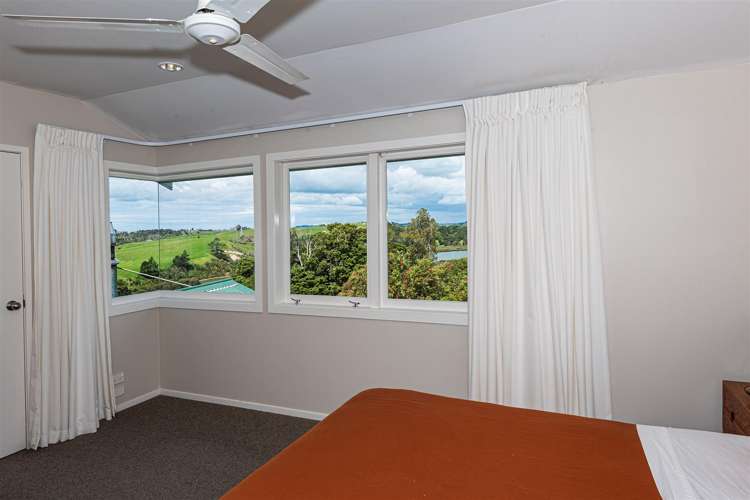 221 Mountain Road Maungaturoto_15