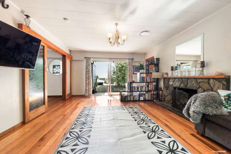 4191 Great North Road Glen Eden_14