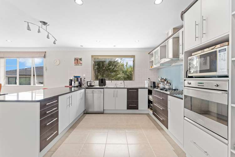 29 Leafield Crescent Henderson_9