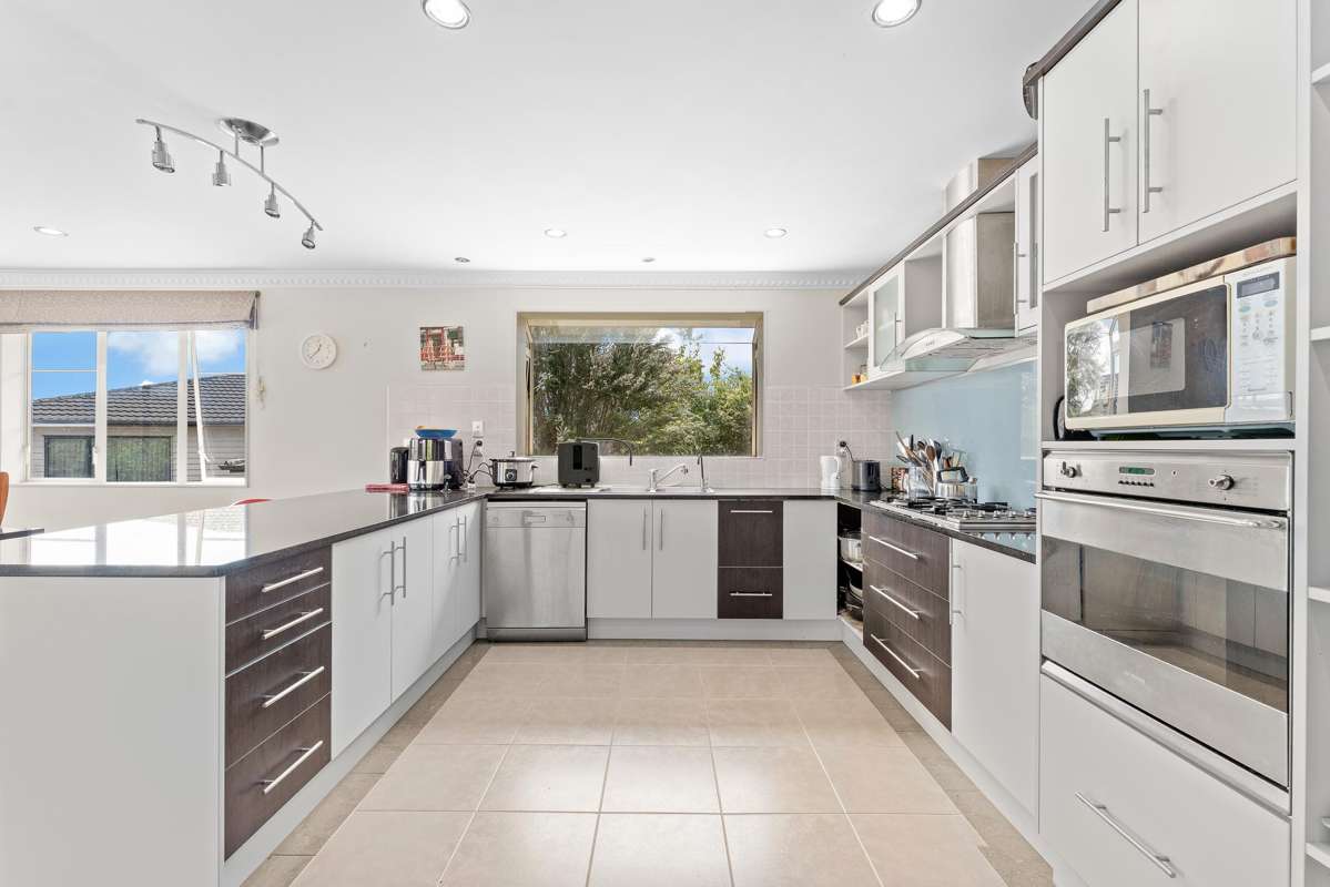 29 Leafield Crescent_5