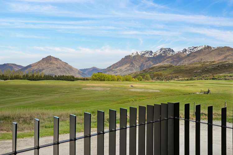 - Loft 22, Village Works, 175 Maori Jack Road Jacks Point_9