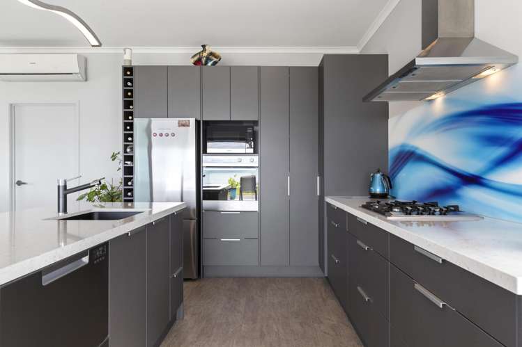 877 East Coast Rd Kaiaua_7