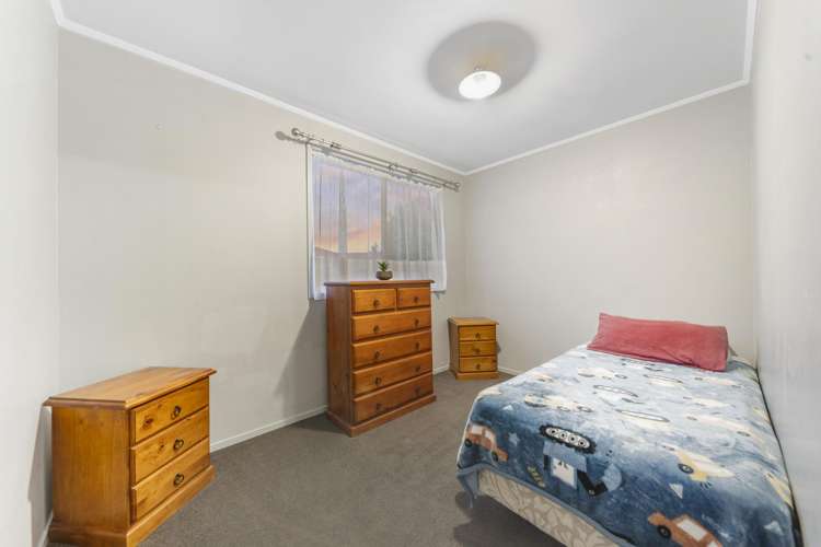 2/8 Martha Lane Manurewa_10