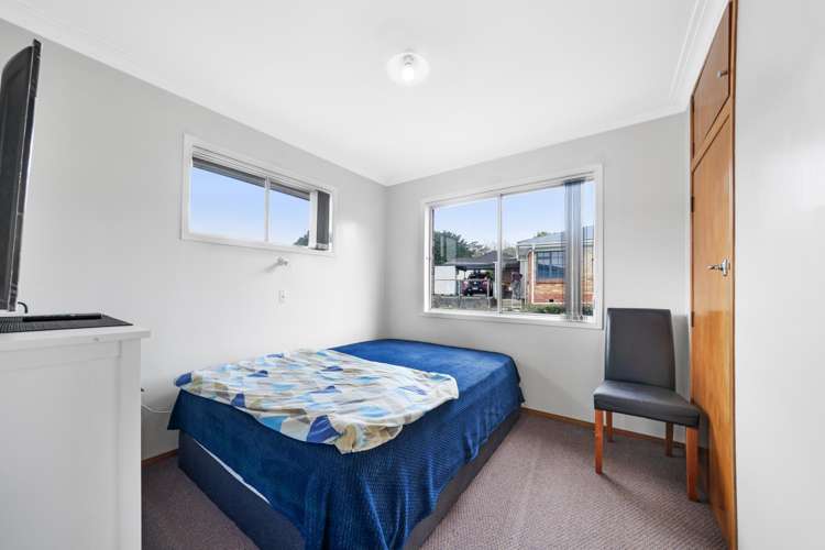 2/32 Coles Crescent Papakura_6