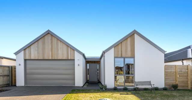 Sun Soaked Family Haven with Flexible Living