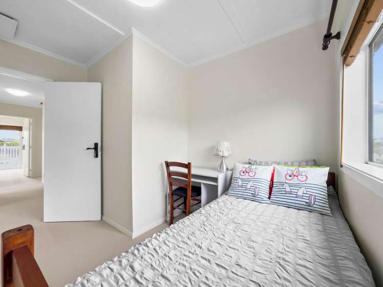 73C East Coast Road Castor Bay_33