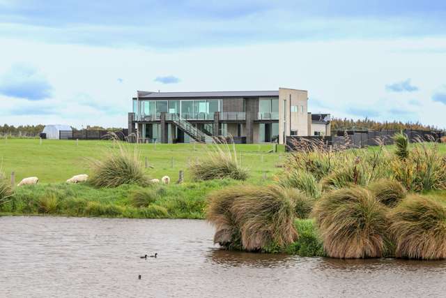 89 Sunrise Drive Seaward Bush_3